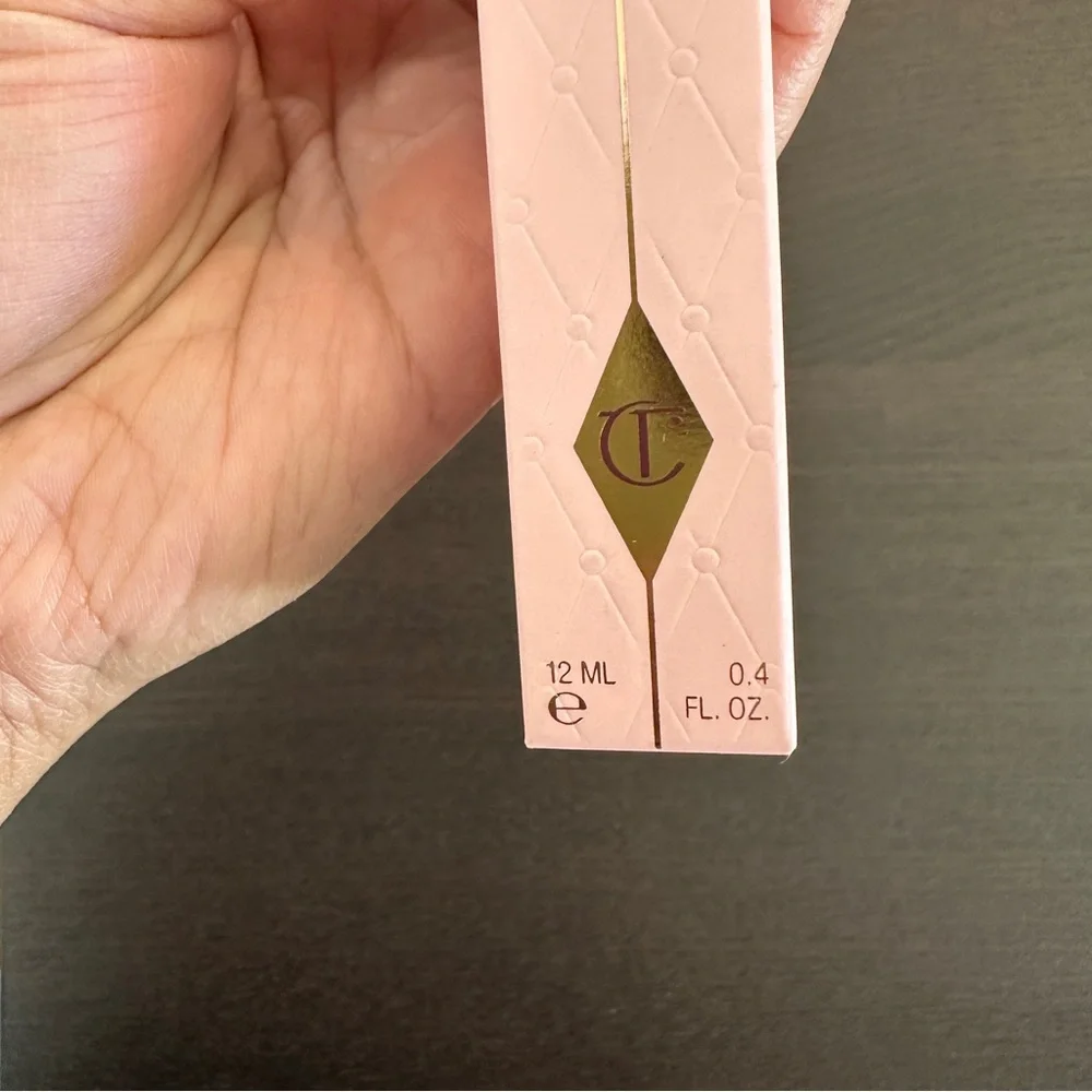 NWT Charlotte Tilbury Matte Beauty Blush Wand - Pillow Talk Peach Pop 12mL